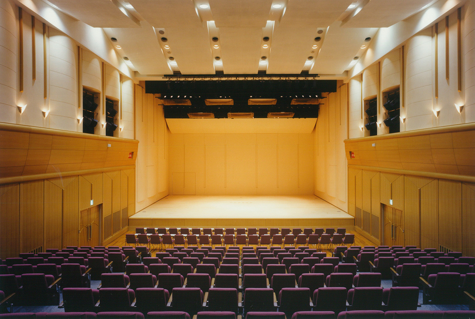 サンシャインホール